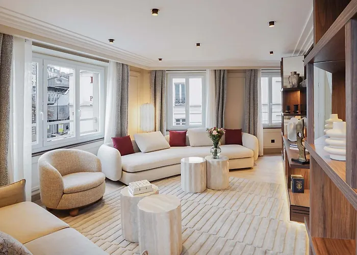 Merveil Signature - Viala III - Eiffel Tower Rooftop