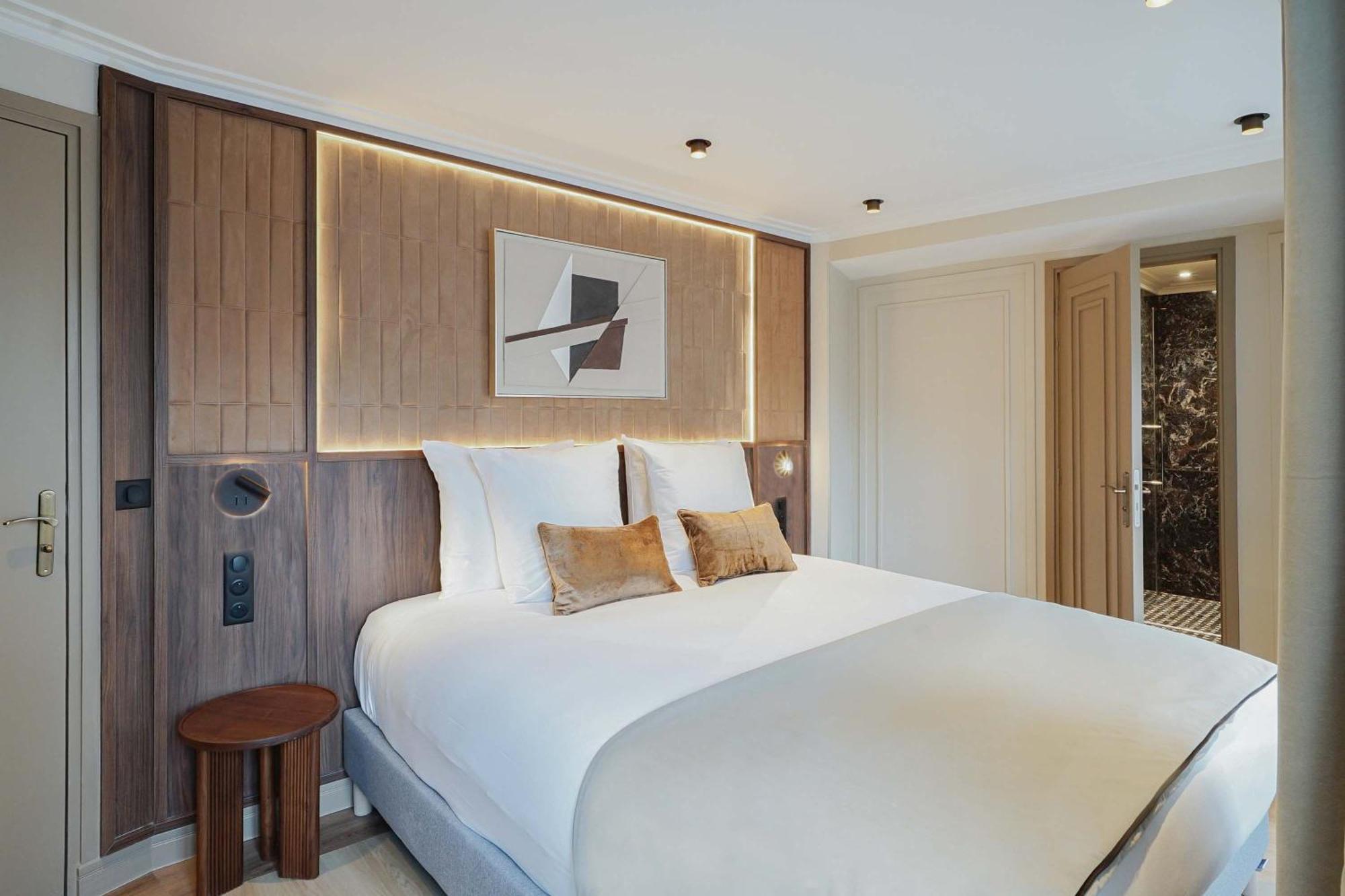 Apartment Merveil Signature - Viala III - Eiffel Tower Rooftop Paris