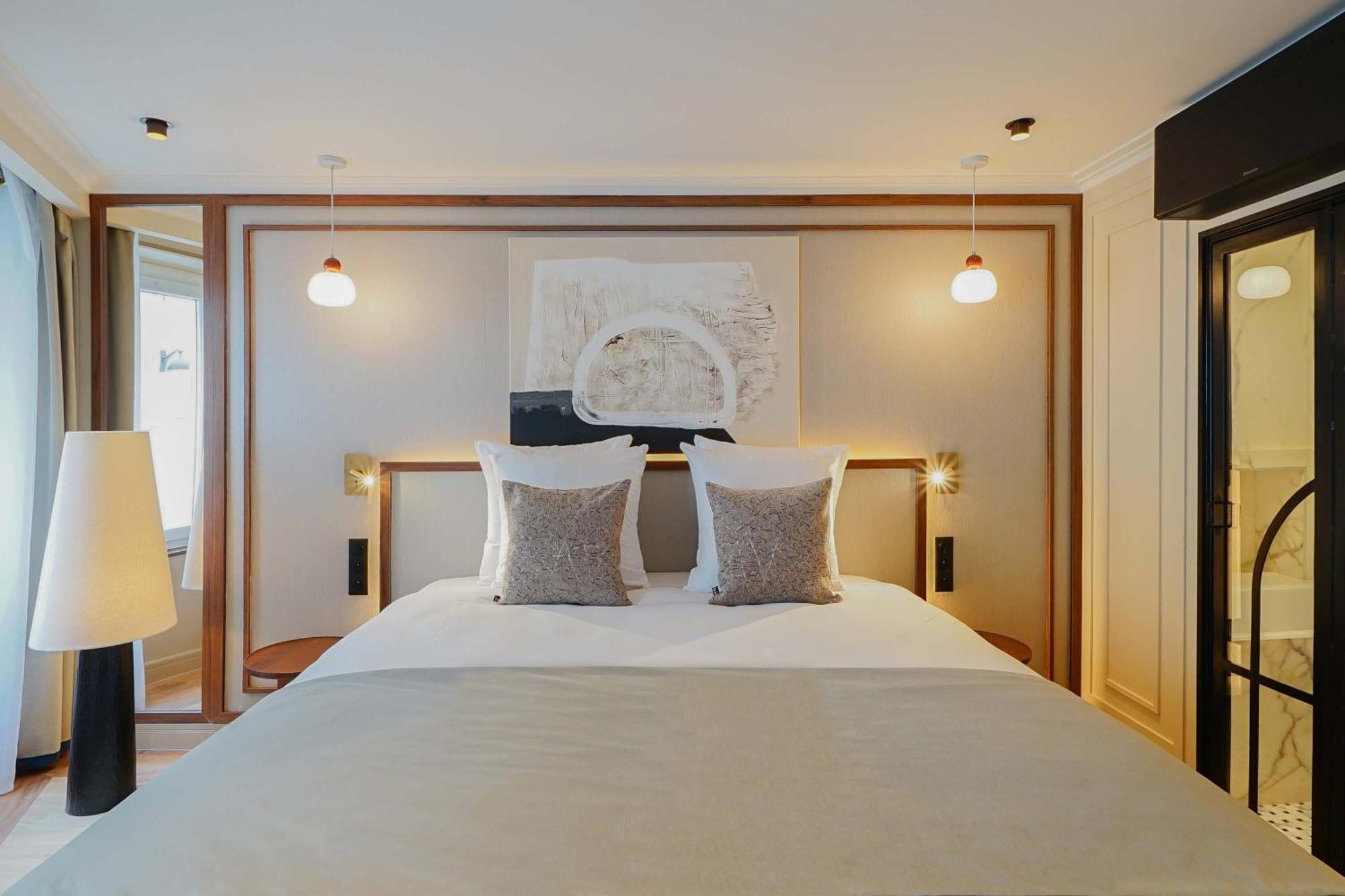 Merveil Signature - Viala III - Eiffel Tower Rooftop Apartment